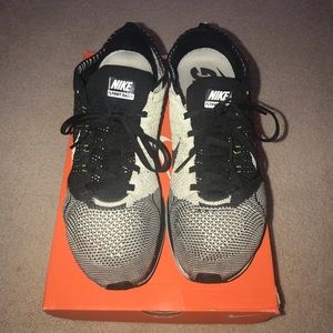 Mens Nike Flyknit Racer